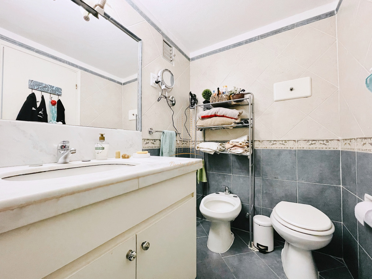 Apartamento ID.472 - Apartamento en venta frente al mar, Playa Brava Punta del Este