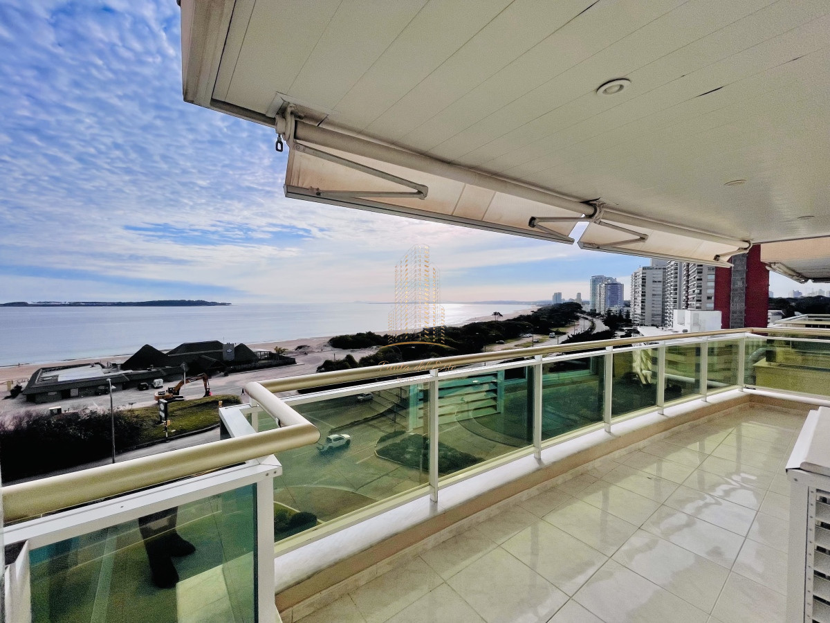 Apartamento ID.457 - Apartamento de 3 Dormitorios sobre Playa Mansa, en Venta y Alquiler, Punta del Este