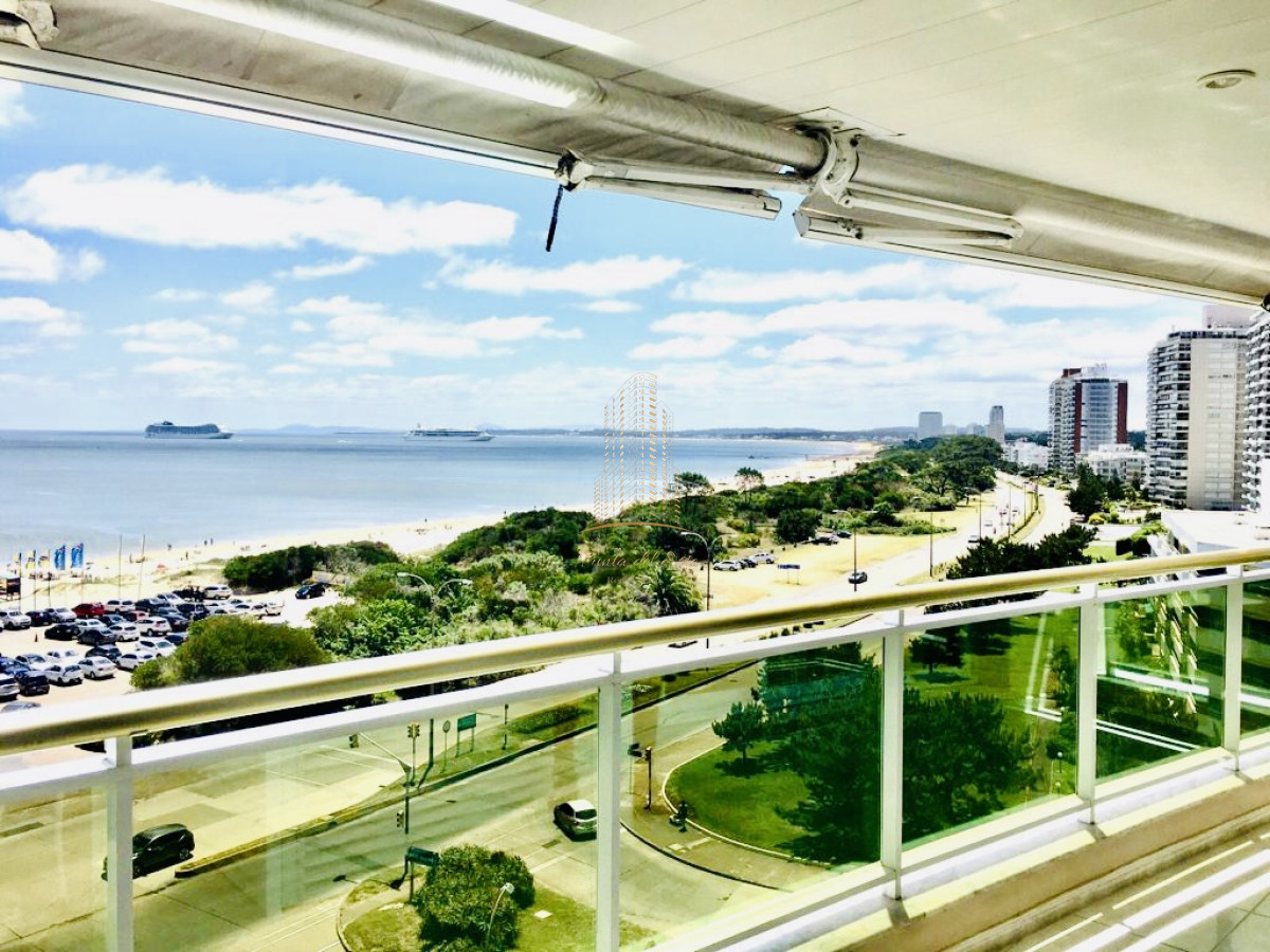 Apartamento ID.457 - Apartamento de 3 Dormitorios sobre Playa Mansa, en Venta y Alquiler, Punta del Este