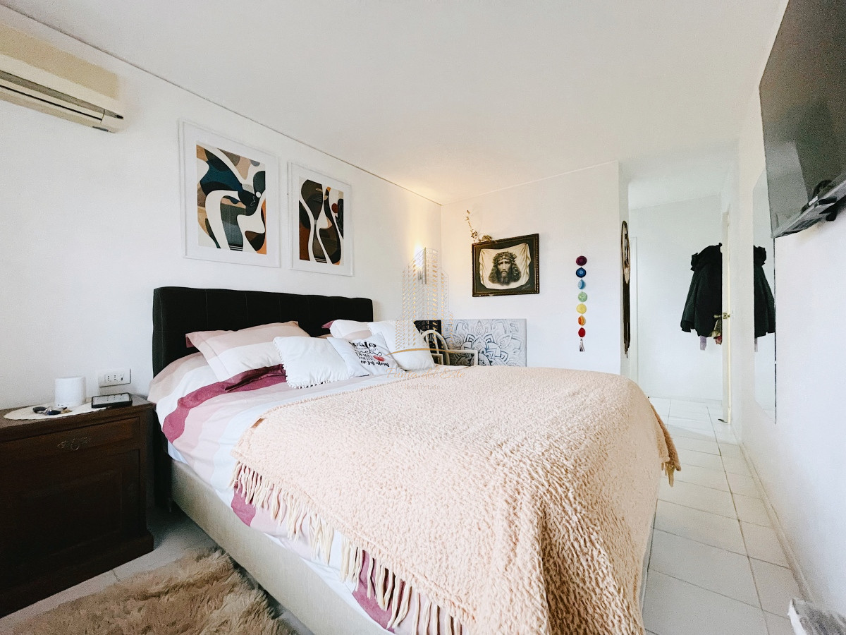 Apartamento ID.472 - Apartamento en venta frente al mar, Playa Brava Punta del Este