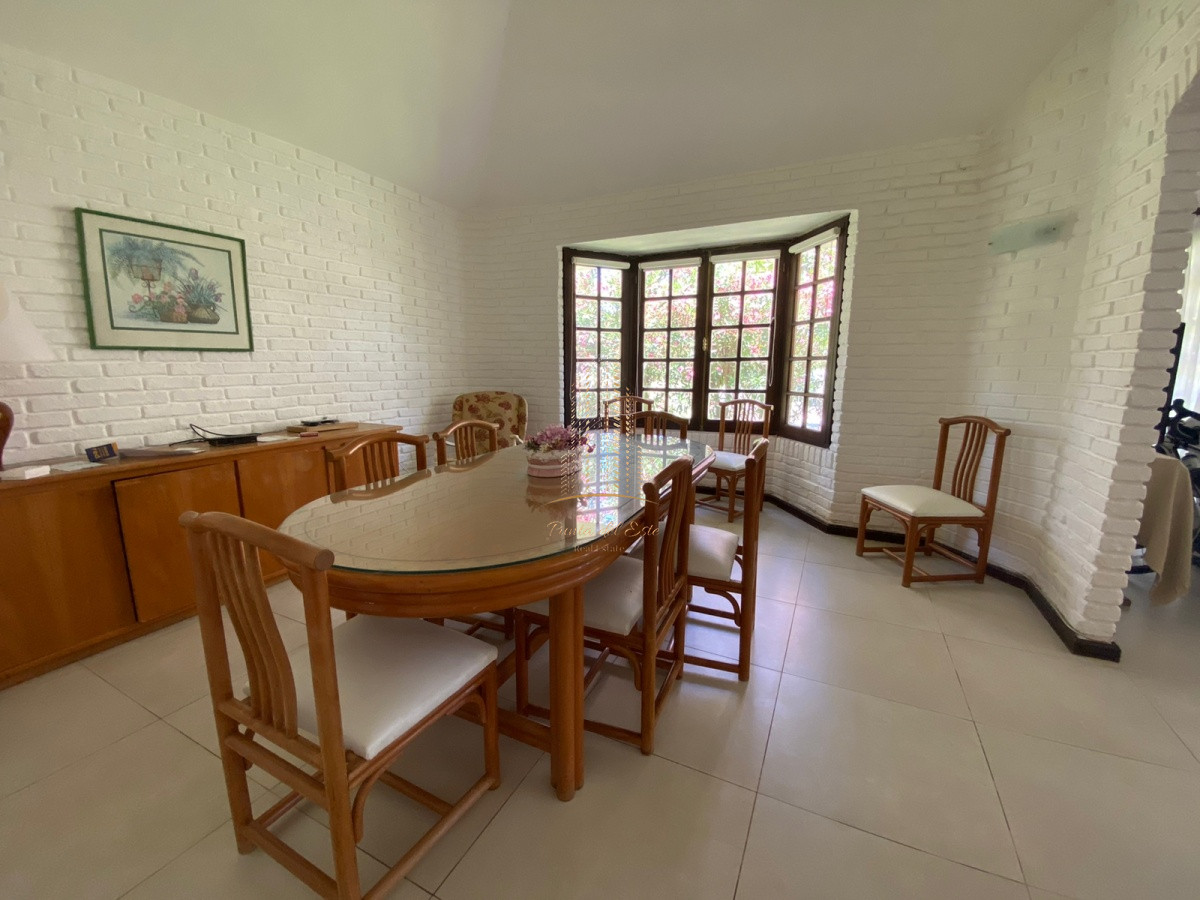 Casa ID.461 - Alquiler temporario de casa de tres dormitorios con piscina en Punta del Este