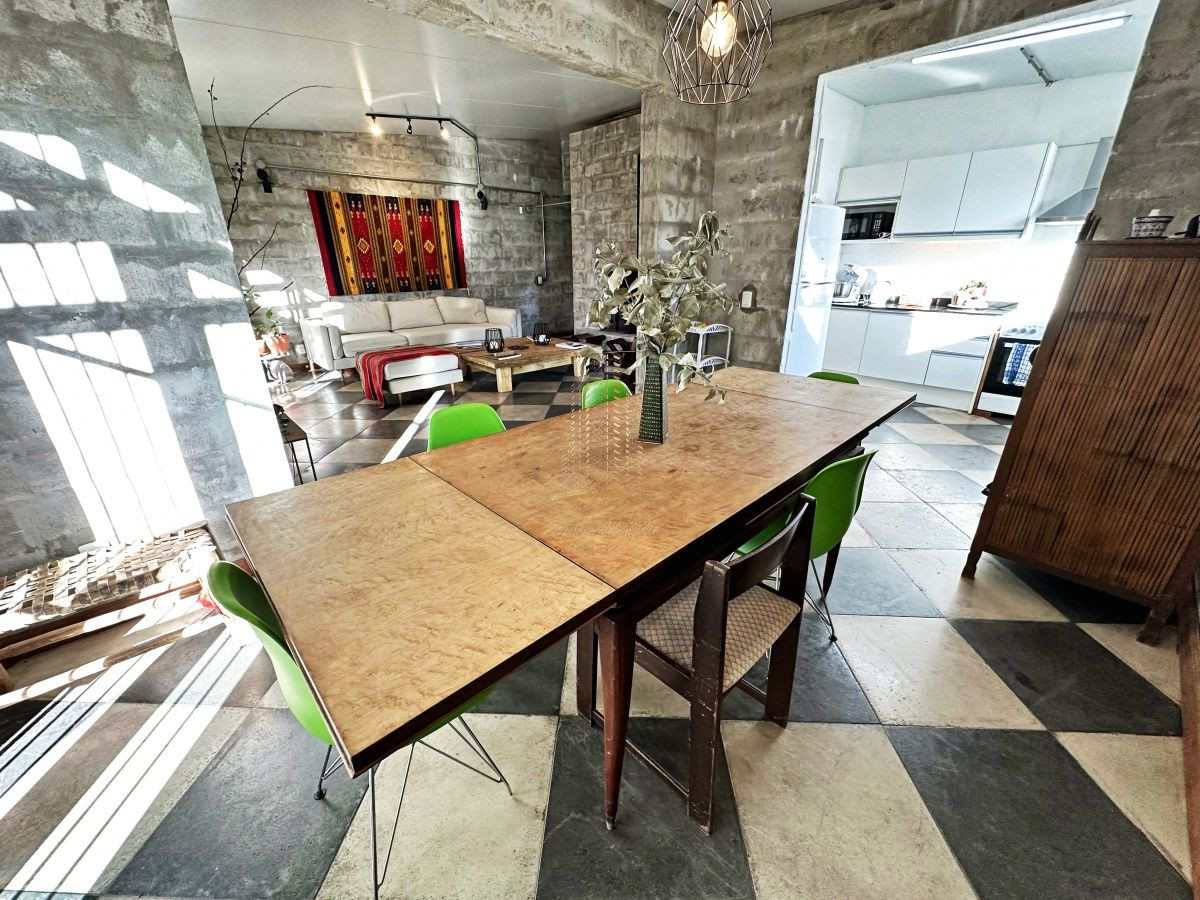Casa ID.386 - Casa moderna en venta y alquiler anual de tres dormitorios en Parque Burnett, Pinares