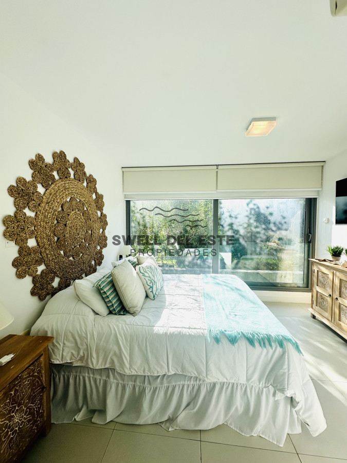 Apartamento ID.100 - Venta de Apartamento de 2 Dormitorios y Parrillero en la Loma de la Ballena en exclusivo complejo