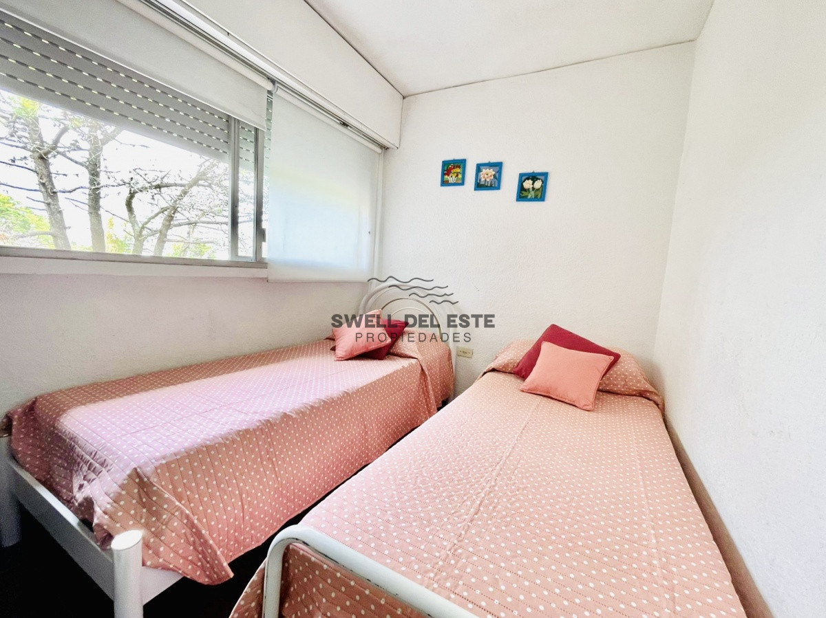 Apartamento ID.81 - Apartamento de 2 Dormitorios en Aidy Grill a Pocos Metros de Playa Brava - Venta