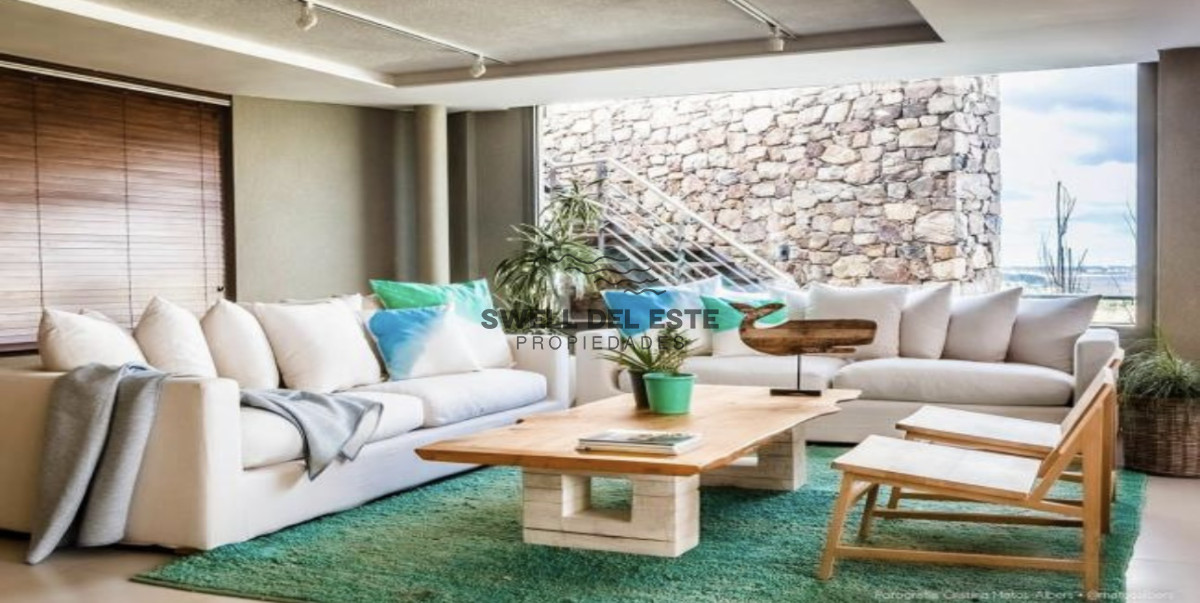 Apartamento ID.100 - Venta de Apartamento de 2 Dormitorios y Parrillero en la Loma de la Ballena en exclusivo complejo