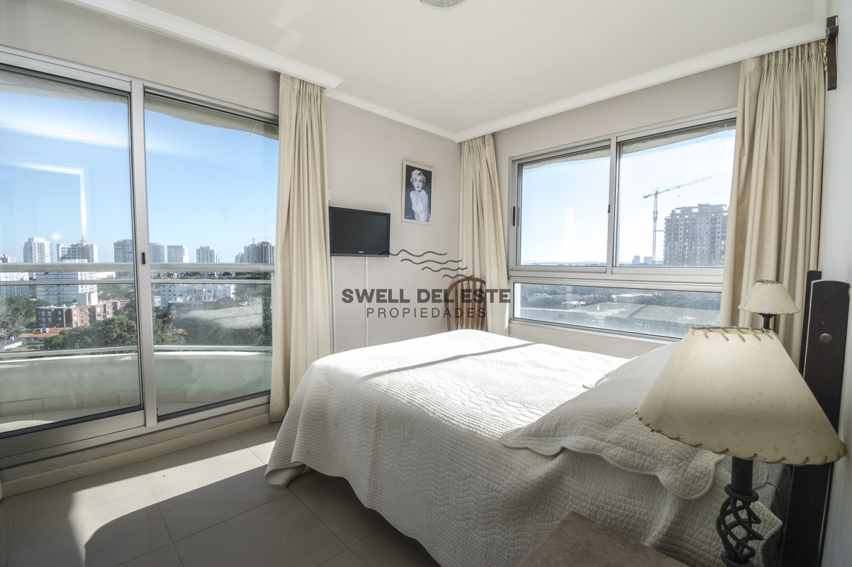 Apartamento ID.69 - Oportunidad en Venta! Apartamento de 2 Dormitorios en Ocean Drive, Punta del Este