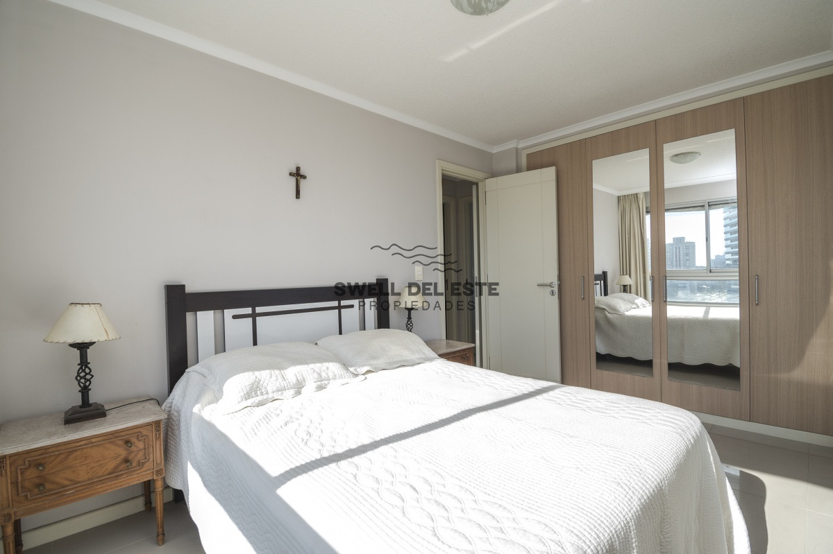 Apartamento ID.69 - Oportunidad en Venta! Apartamento de 2 Dormitorios en Ocean Drive, Punta del Este