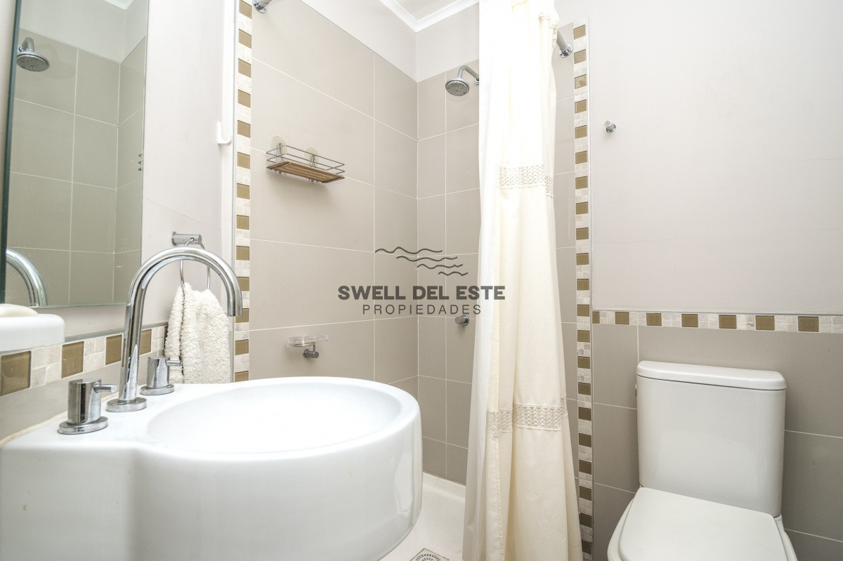 Apartamento ID.69 - Oportunidad en Venta! Apartamento de 2 Dormitorios en Ocean Drive, Punta del Este