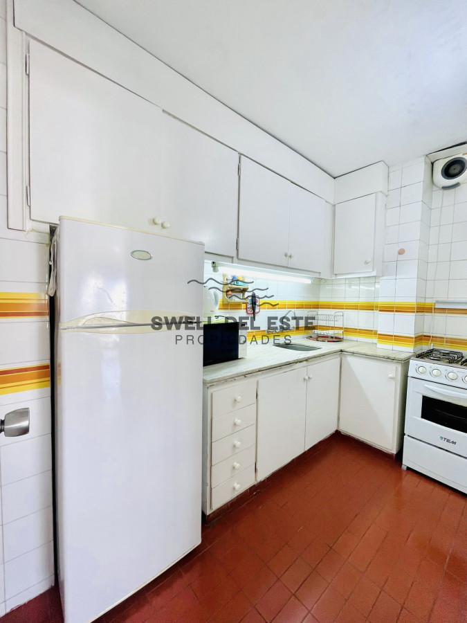 Apartamento ID.81 - Apartamento de 2 Dormitorios en Aidy Grill a Pocos Metros de Playa Brava - Venta