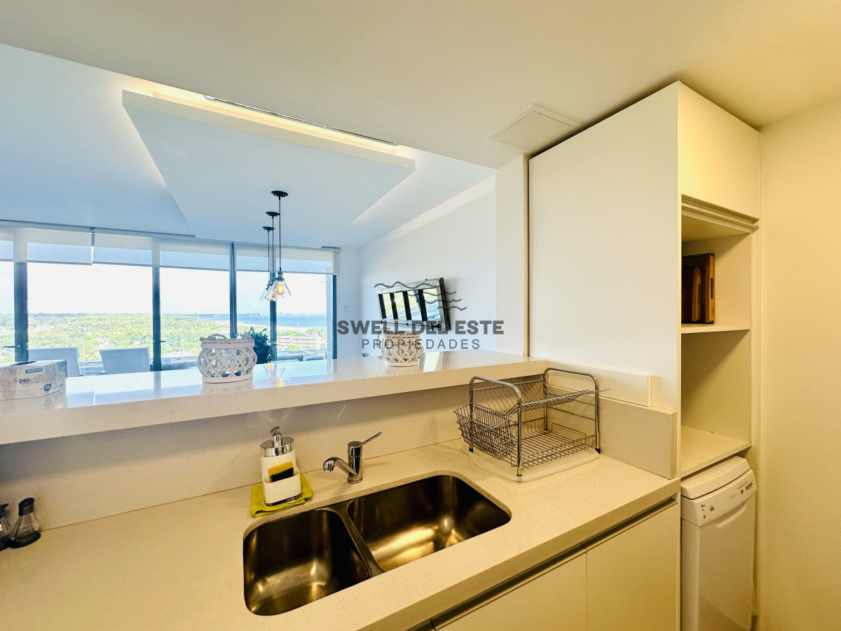 Apartamento ID.100 - Venta de Apartamento de 2 Dormitorios y Parrillero en la Loma de la Ballena en exclusivo complejo