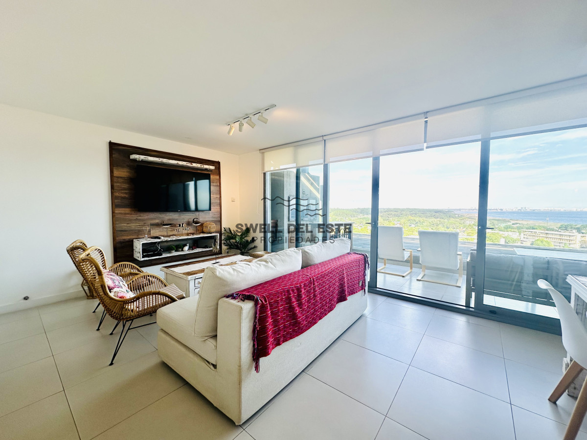 Apartamento ID.100 - Venta de Apartamento de 2 Dormitorios y Parrillero en la Loma de la Ballena en exclusivo complejo