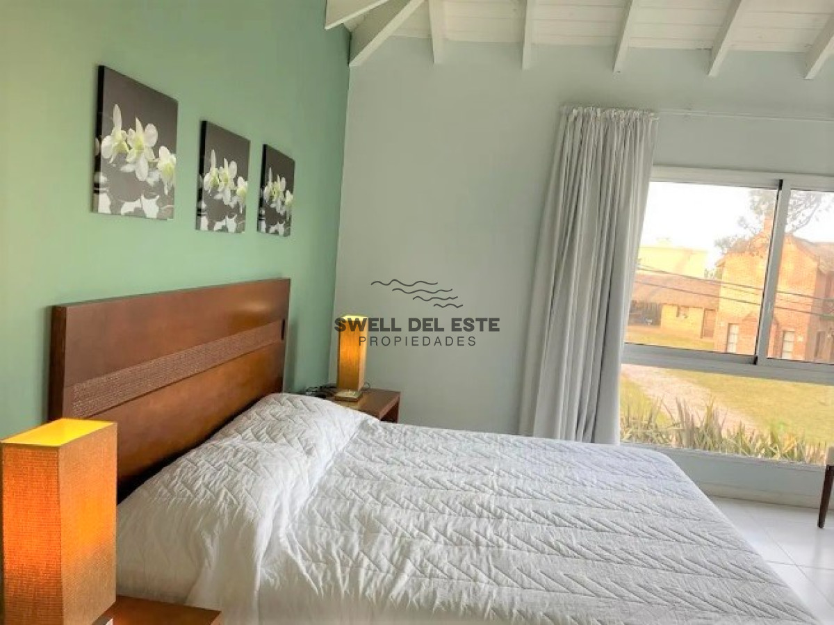 Casa ID.94 - Excelente Casa de 6 Dormitorios y Piscina en Montoya, La Barra