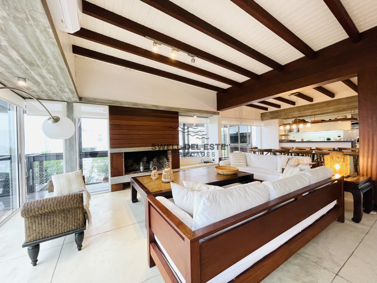 Casa ID.62 - Excelente Casa de 5 Dormitorios en Manantiales, Punta del Este