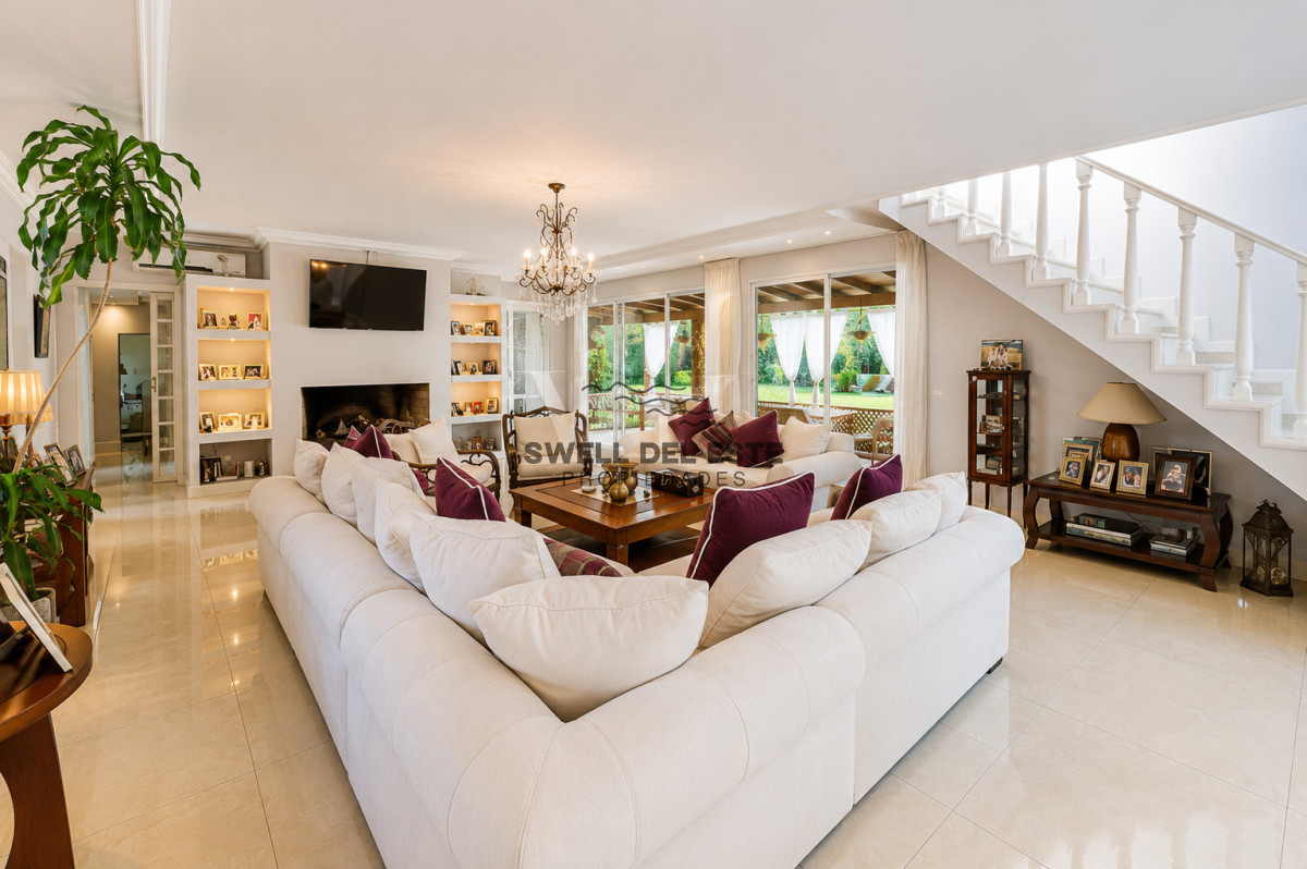 Casa ID.160 - Excelente Casa de 5 Dormitorios en Barrio Privado La Arbolada, Punta del Este