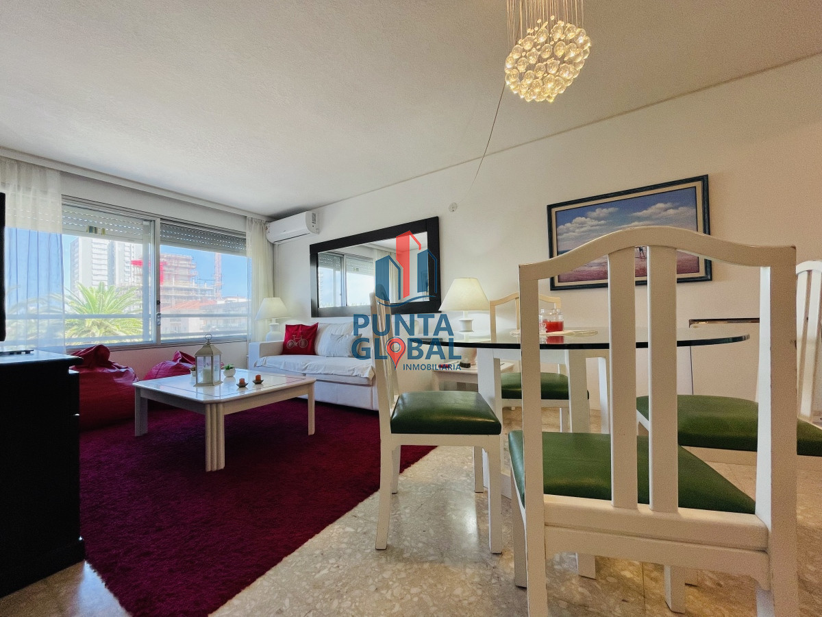 Apartamento ID.282 - Apartamento de 1 Dormitorio y Medio en la Península, Punta del Este