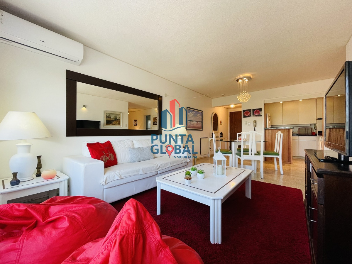 Apartamento ID.282 - Apartamento de 1 Dormitorio y Medio en la Península, Punta del Este