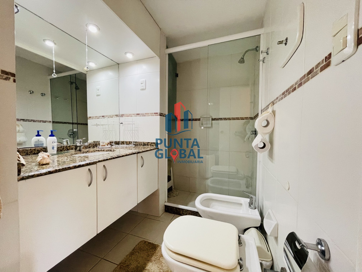 Apartamento ID.282 - Apartamento de 1 Dormitorio y Medio en la Península, Punta del Este