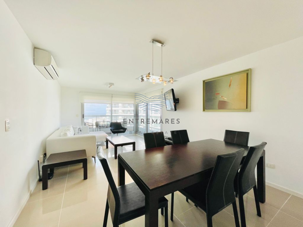 Apartamento ID.146 - Alquiler temporario y venta de apartamento en torre de playa Brava con dos dormitorios 