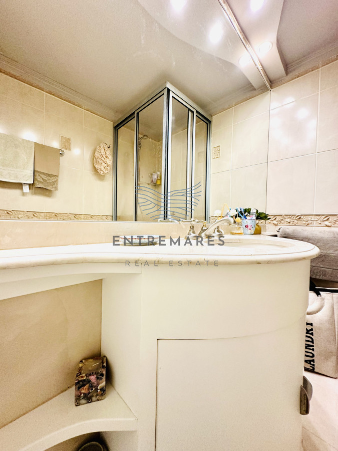 Apartamento ID.148 - Venta de magnífico apartamento de 3 dormitorios más dependencia en Roosevelt, Punta del Este