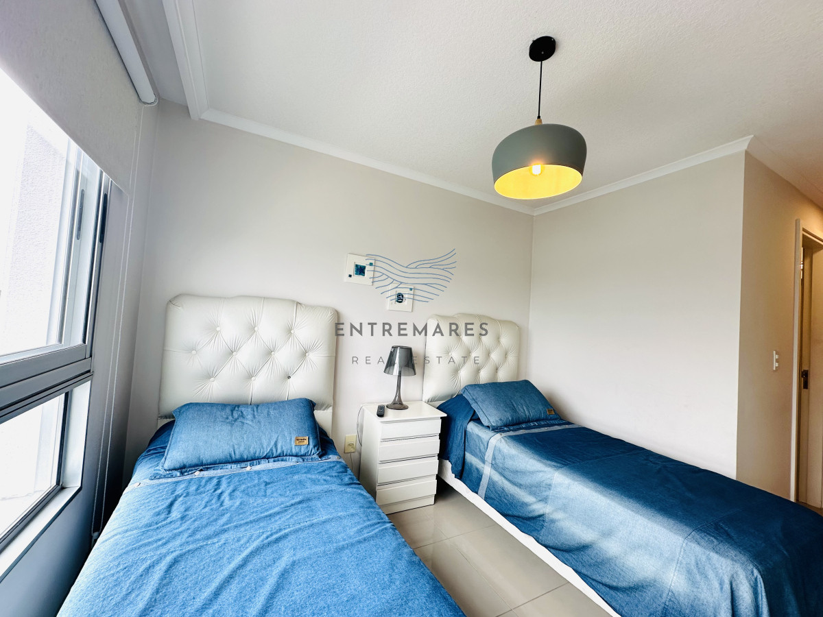 Apartamento ID.267 - Apartamento de 3 Dormitorios en Venta, Ocean Drive Punta del Este