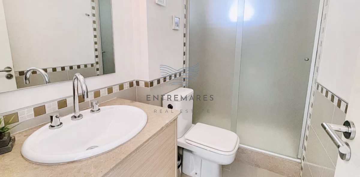 Apartamento ID.267 - Apartamento de 3 Dormitorios en Venta, Ocean Drive Punta del Este