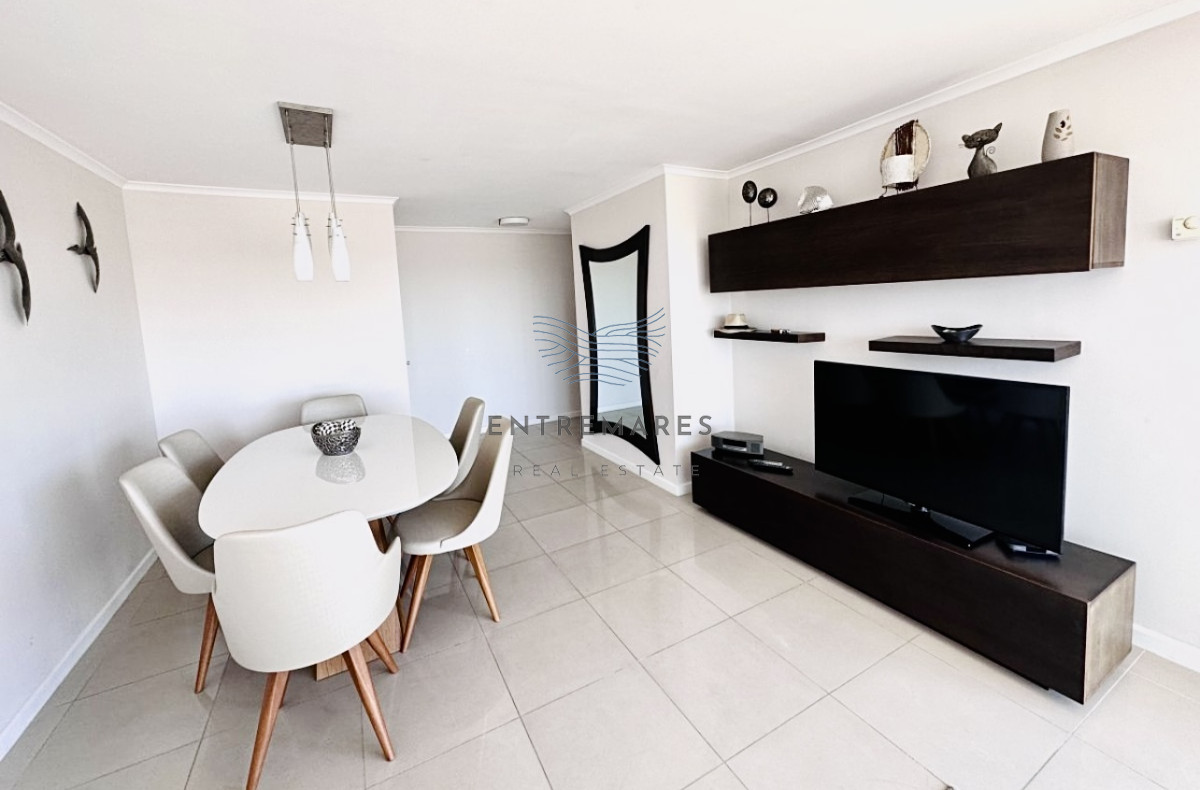Apartamento ID.267 - Apartamento de 3 Dormitorios en Venta, Ocean Drive Punta del Este