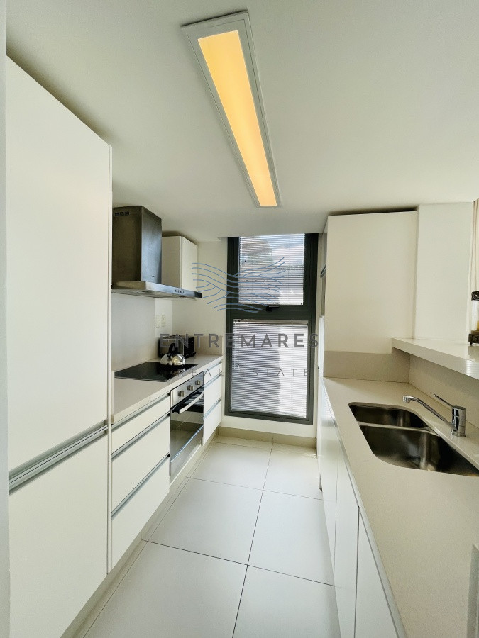 Apartamento ID.147 - Venta OPORTUNIDAD de exclusivo departamento de tres dormitorios y Parrillero en Punta Ballena