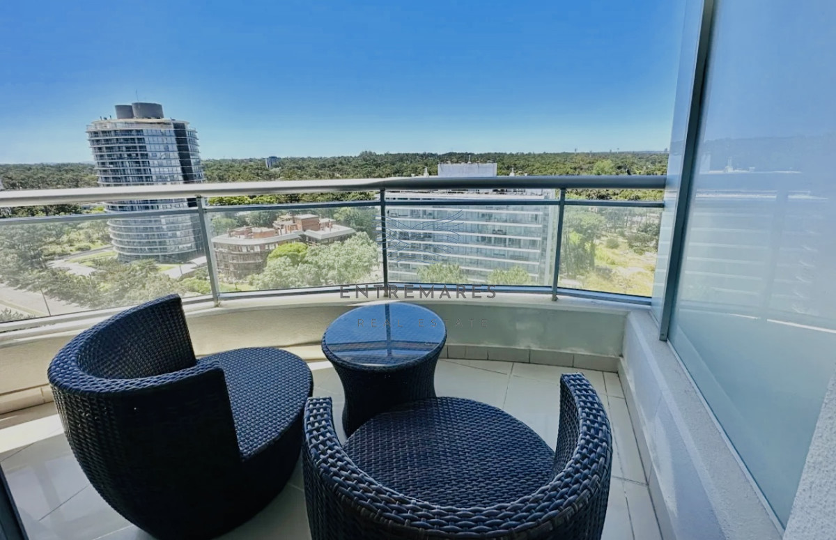 Apartamento ID.267 - Apartamento de 3 Dormitorios en Venta, Ocean Drive Punta del Este