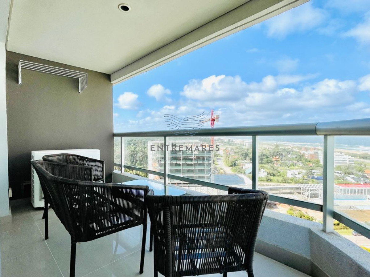 Apartamento ID.146 - Alquiler temporario y venta de apartamento en torre de playa Brava con dos dormitorios 