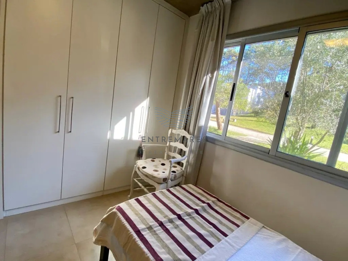 Casa ID.94 - Moderna casa de 4 Dormitorios en barrio privado, Playa Brava, Punta del Este - En Venta y Alquiler