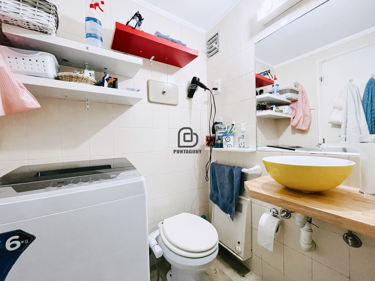 Apartamento ID.1403 - Apartamento de 2 Dormitorios Frente a Los Dedos, Playa Brava Punta del Este