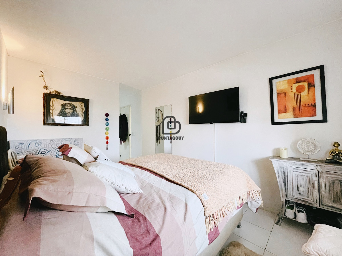 Apartamento ID.1403 - Apartamento de 2 Dormitorios Frente a Los Dedos, Playa Brava Punta del Este