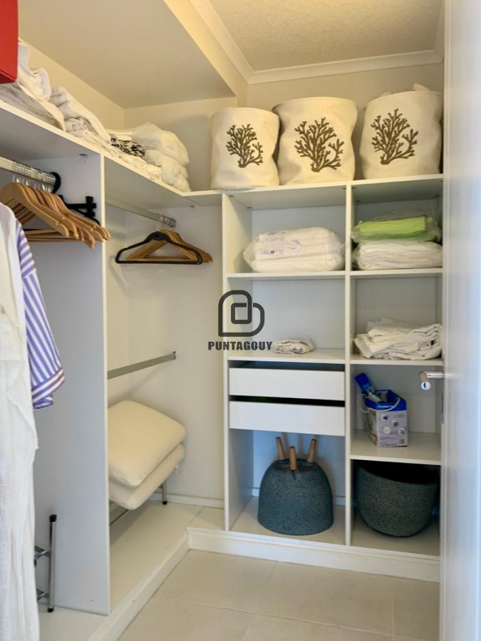 Apartamento ID.1796 - Excelente Apartamento de 2 Dormitorios en Ocean Drive, Punta del Este