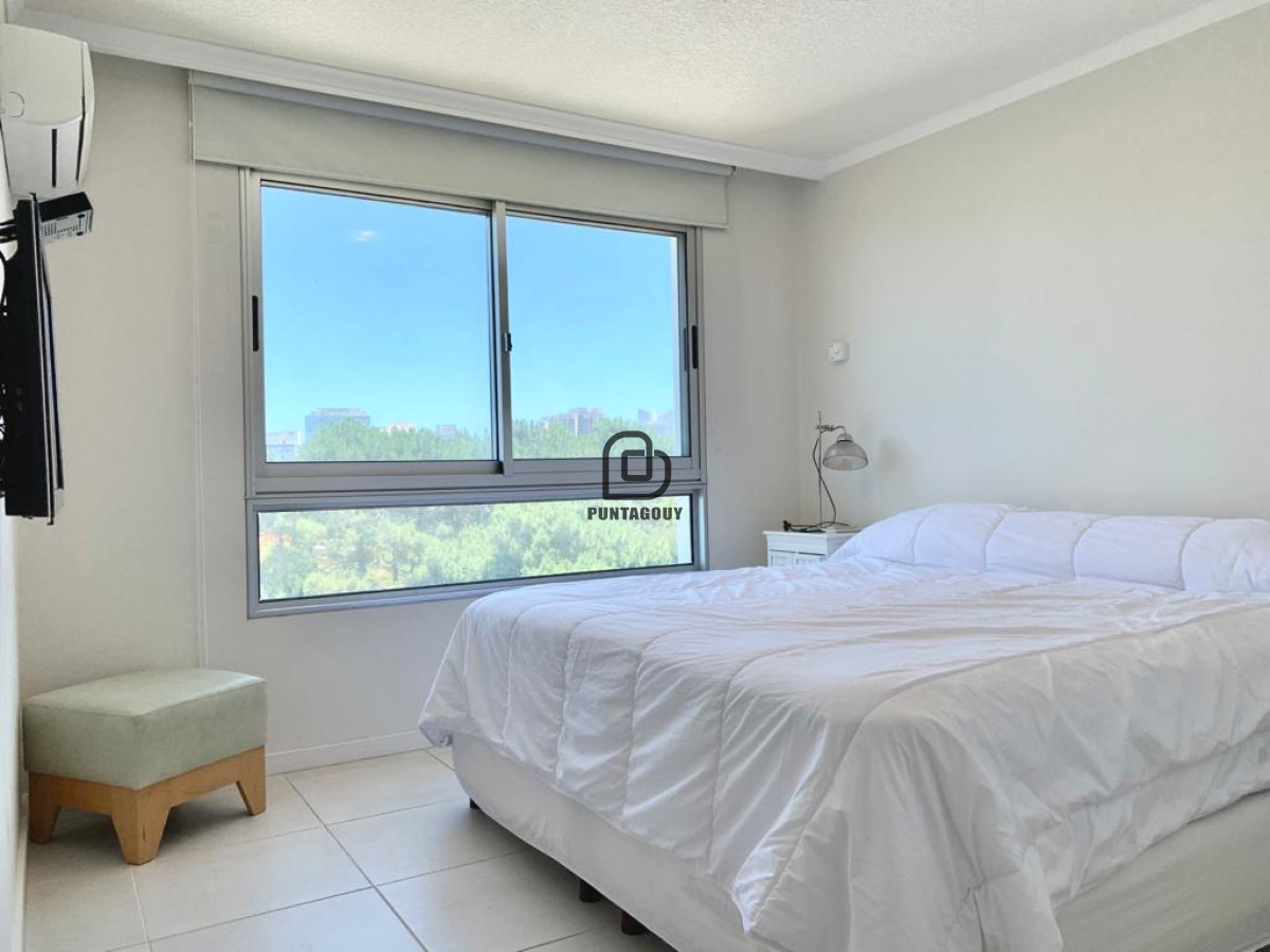 Apartamento ID.1796 - Excelente Apartamento de 2 Dormitorios en Ocean Drive, Punta del Este