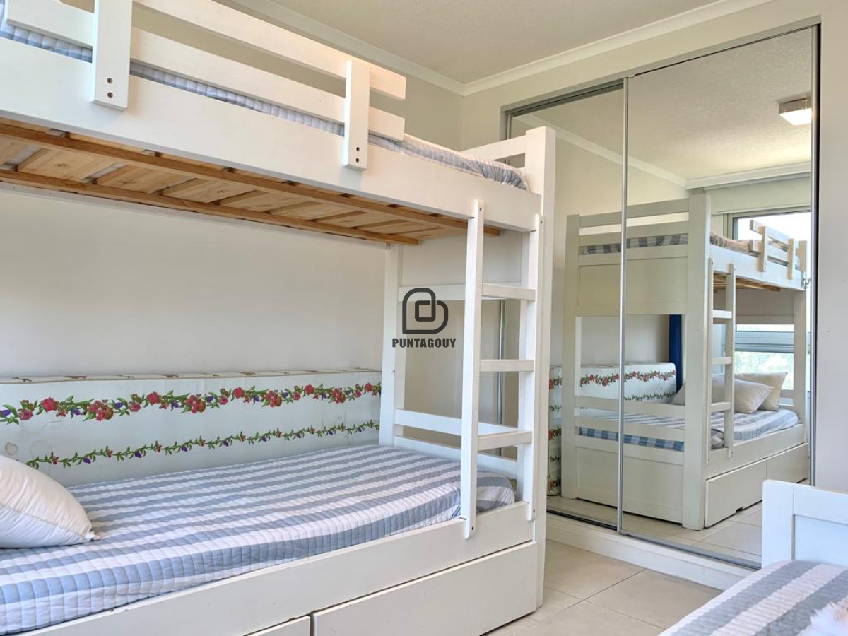 Apartamento ID.1796 - Excelente Apartamento de 2 Dormitorios en Ocean Drive, Punta del Este