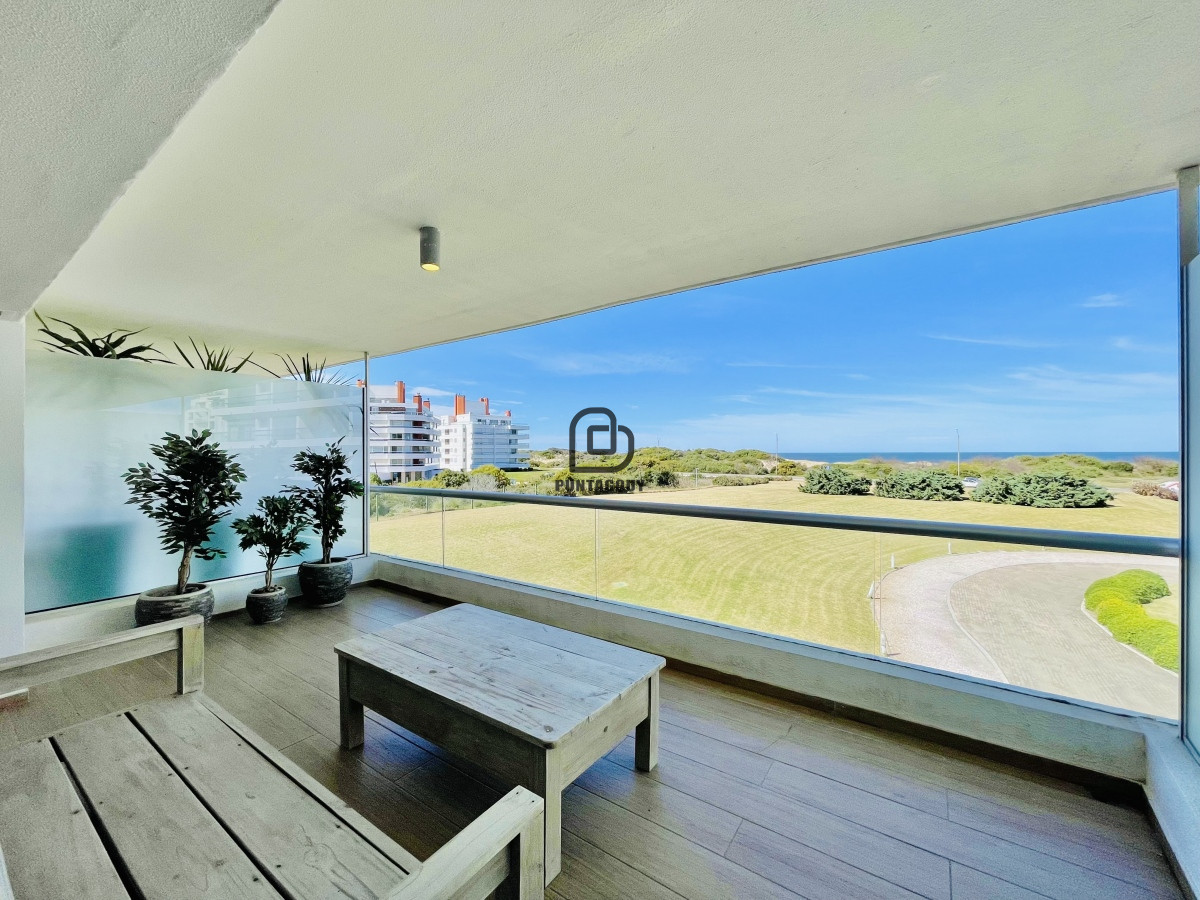 Apartamento ID.1334 - Alquiler temporario , 2 Dormitorios en edificio Silente Playa Brava