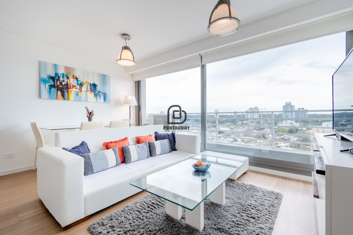 Apartamento de 2 Dormitorios alquiler  Punta del Este - PGO1365A