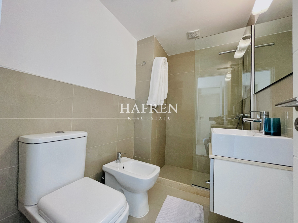 Apartamento ID.217 - Penthouse de 3 Dormitorios en Primera Línea del Mar, Playa Brava Punta del Este