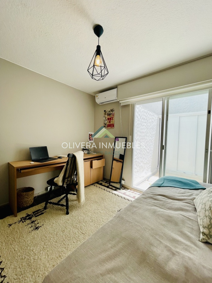 Apartamento ID.8959 - Alquiler temporario de apartamento de dos dormitorios con dos baños en Península a pasos del Puerto, Punta del Este