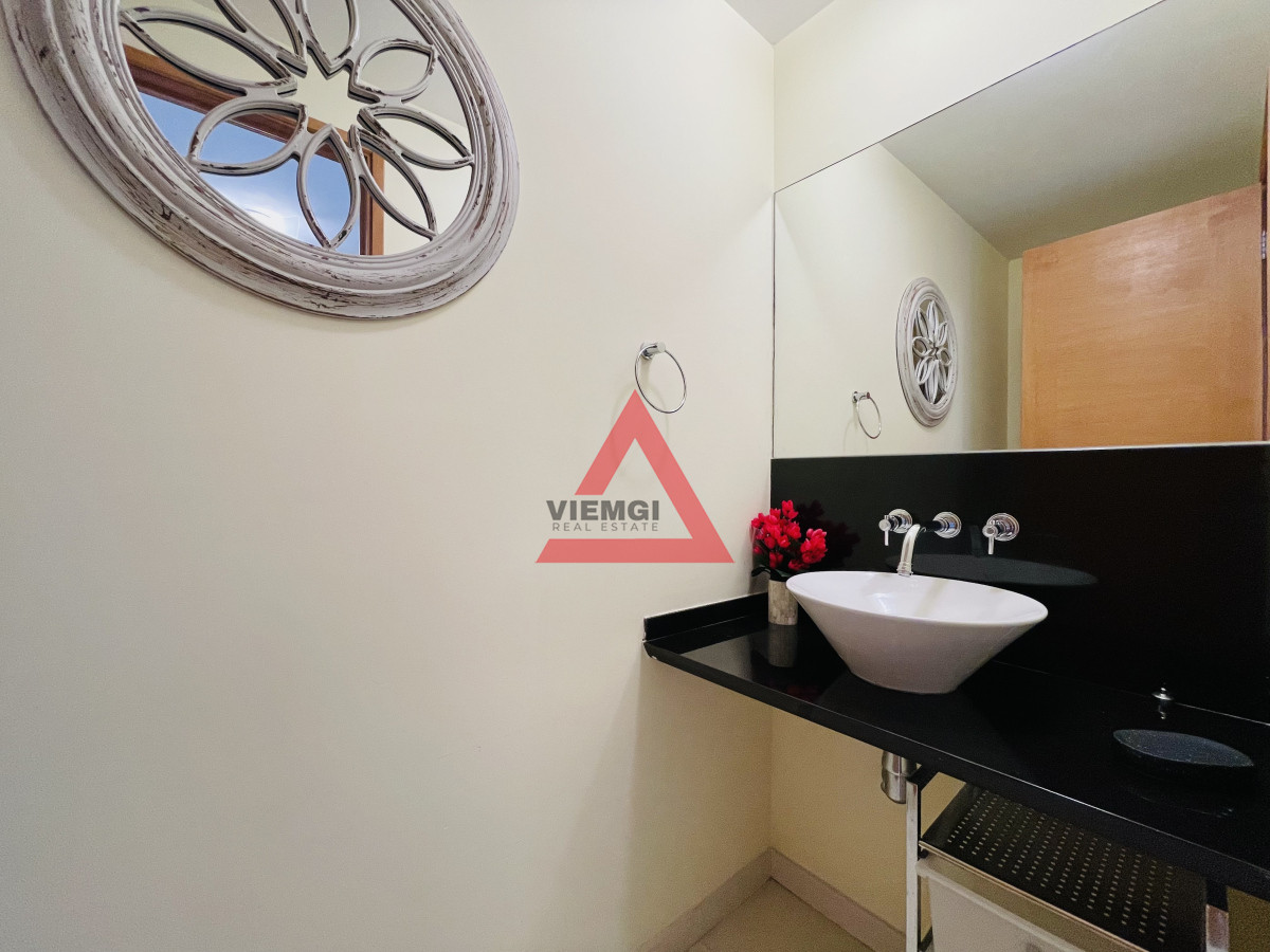 Apartamento ID.201 - Excelente Apartamento de 2 Dormitorios con Vista al Mar, Playa Mansa