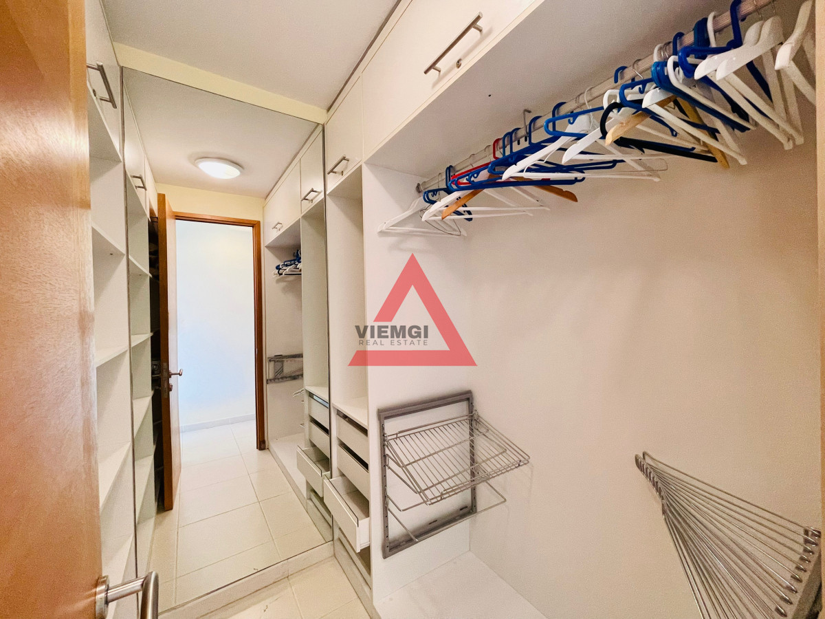 Apartamento ID.201 - Excelente Apartamento de 2 Dormitorios con Vista al Mar, Playa Mansa