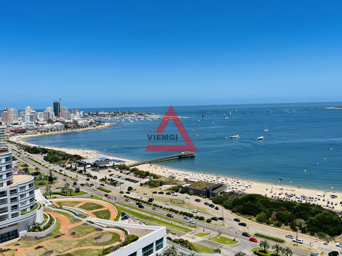 Apartamento ID.201 - Excelente Apartamento de 2 Dormitorios con Vista al Mar, Playa Mansa