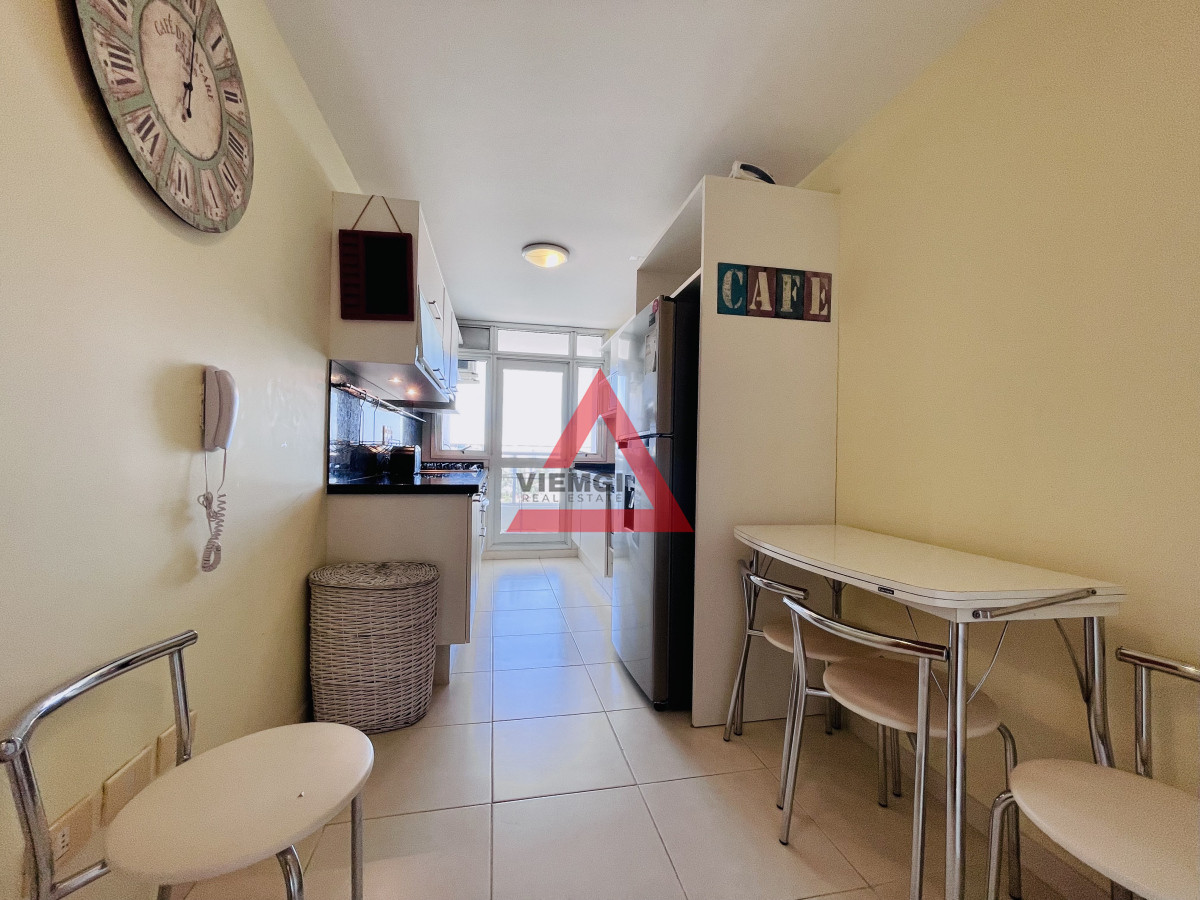 Apartamento ID.201 - Excelente Apartamento de 2 Dormitorios con Vista al Mar, Playa Mansa