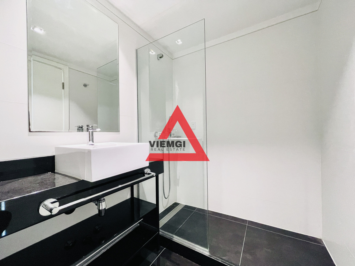 Apartamento ID.84 - Apartamento de 2 Dormitorios en Alquiler Anual a pasos de Playas Mansa y Brava