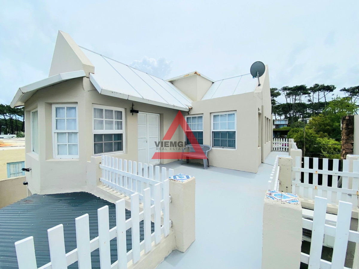 Casa ID.27 - Excelente Casa de 4 Dormitorios en Montoya, La Barra