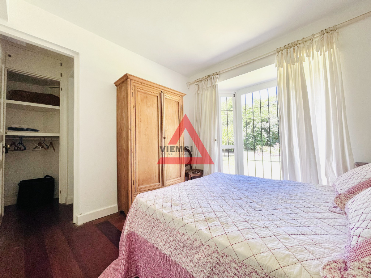 Casa ID.182 - Excelente Casa de 4 Dormitorios en Playa Brava, Punta del Este