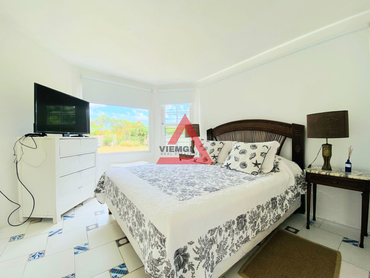 Casa ID.27 - Excelente Casa de 4 Dormitorios en Montoya, La Barra