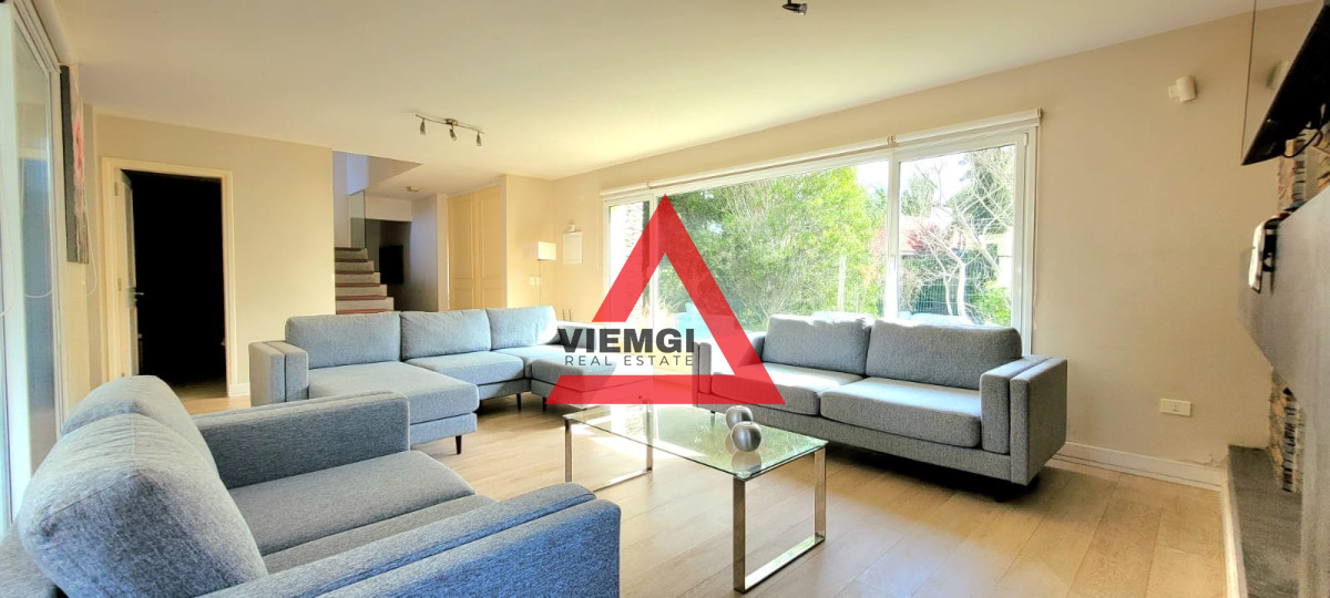 Casa ID.28 - Casa moderna de 5 dormitorios  en venta con renta 