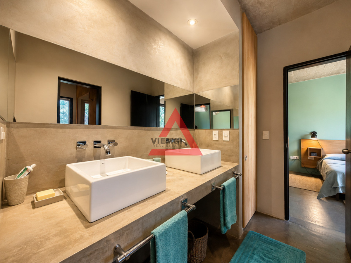 Casa ID.11 - Excelente Casa de 3 Dormitorios en Barrio Privado, La Arbolada - Punta del Este, Venta y Alquiler Anual