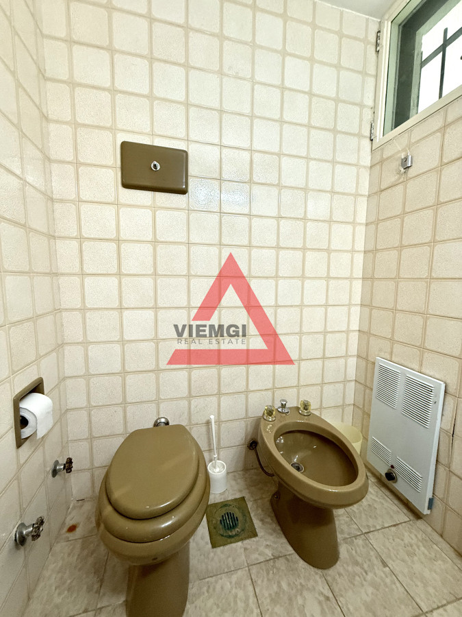 Casa ID.185 - Casa en alquiler de temporada con 4 suites más dependencia en 4500 m2 piscina y parrillero 